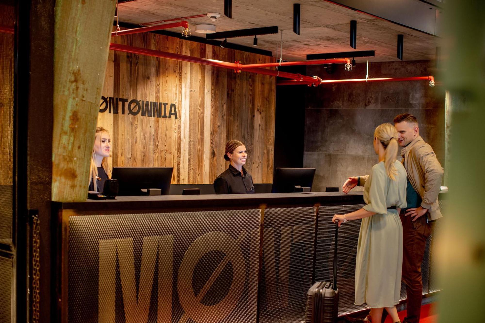 Montownia Lofts & Experience Aparthotel Gdansk Exterior photo